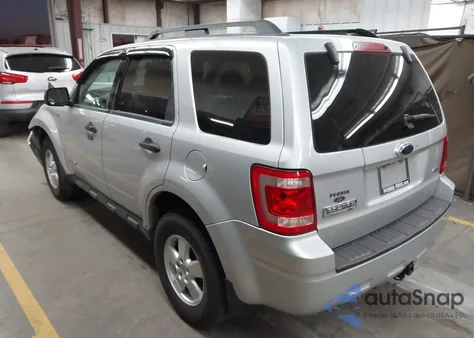 2008 Ford Escape Xlt из США, поврежденный, VIN 1FMCU93178KD50974